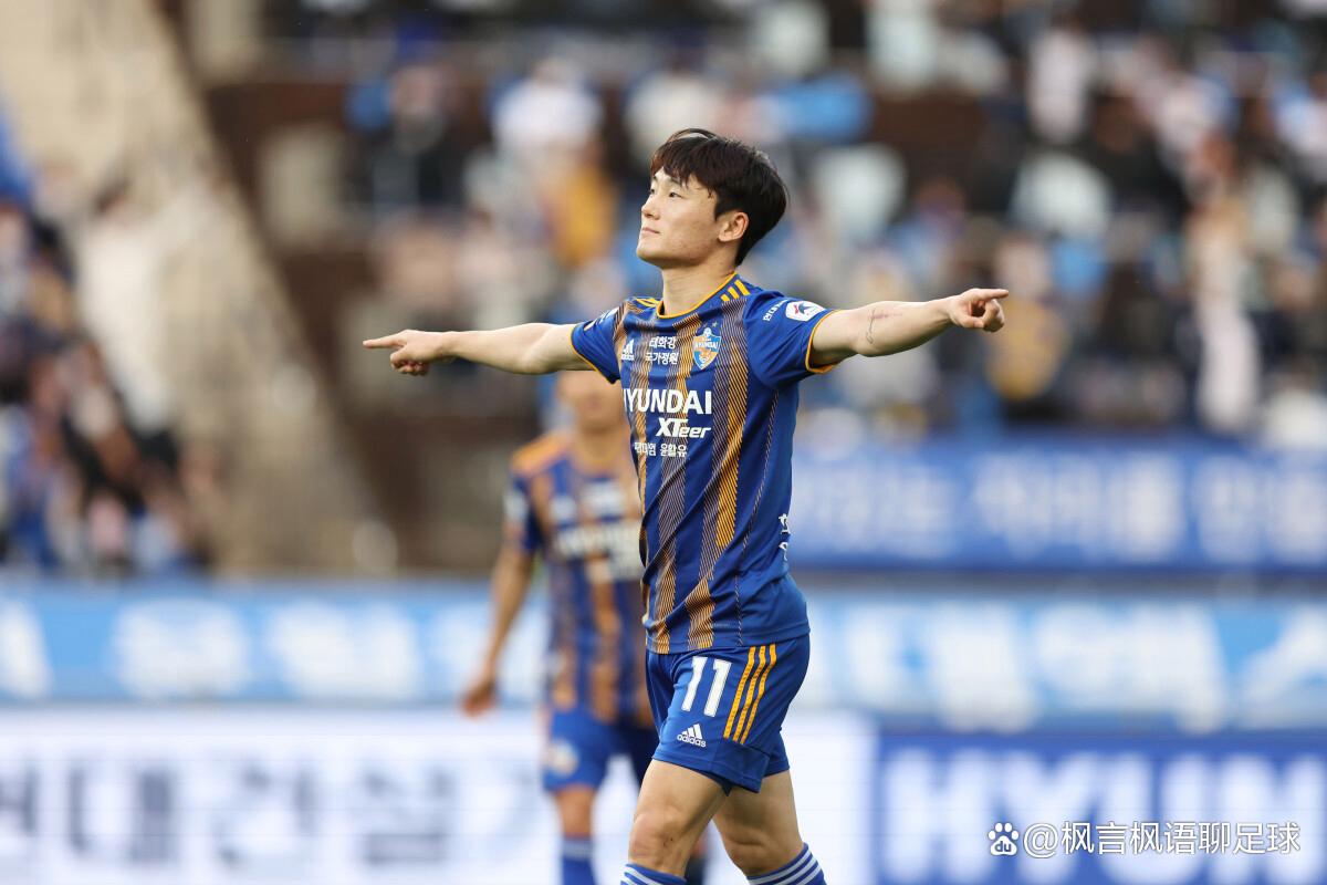 爱游戏体育-转折点！上海申花伤情更新，足总杯清晨攻防权衡，气氛紧张，资深球员宣示担当的简单介绍