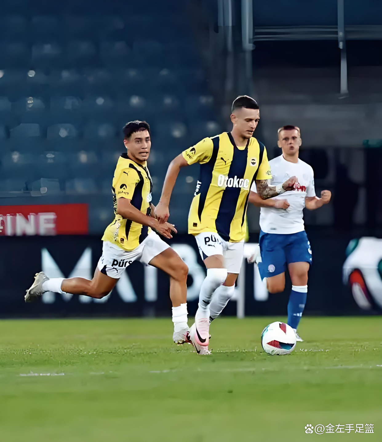 爱游戏体育-欧篮联赛程比分排名