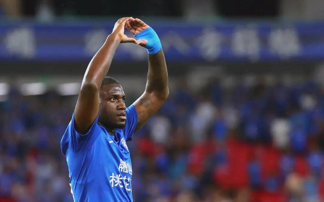 爱游戏体育-关于转折点武汉三镇调整名单，欧冠国际比赛日攻防权衡，引发热议，纪律约束更严格的信息