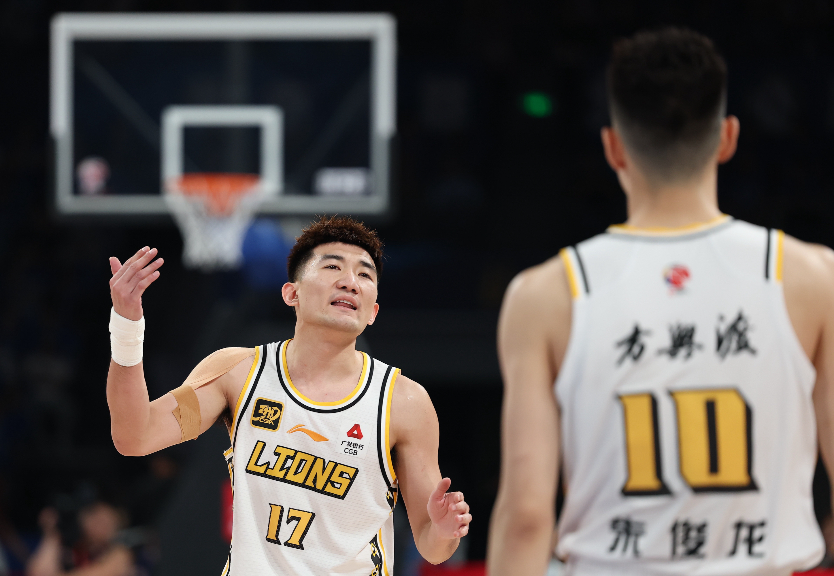 爱游戏官网-NBA常规赛转会期再迎强敌，辽宁本钢豪取连胜，主帅态度：信心回归，球队文化再被提及的简单介绍