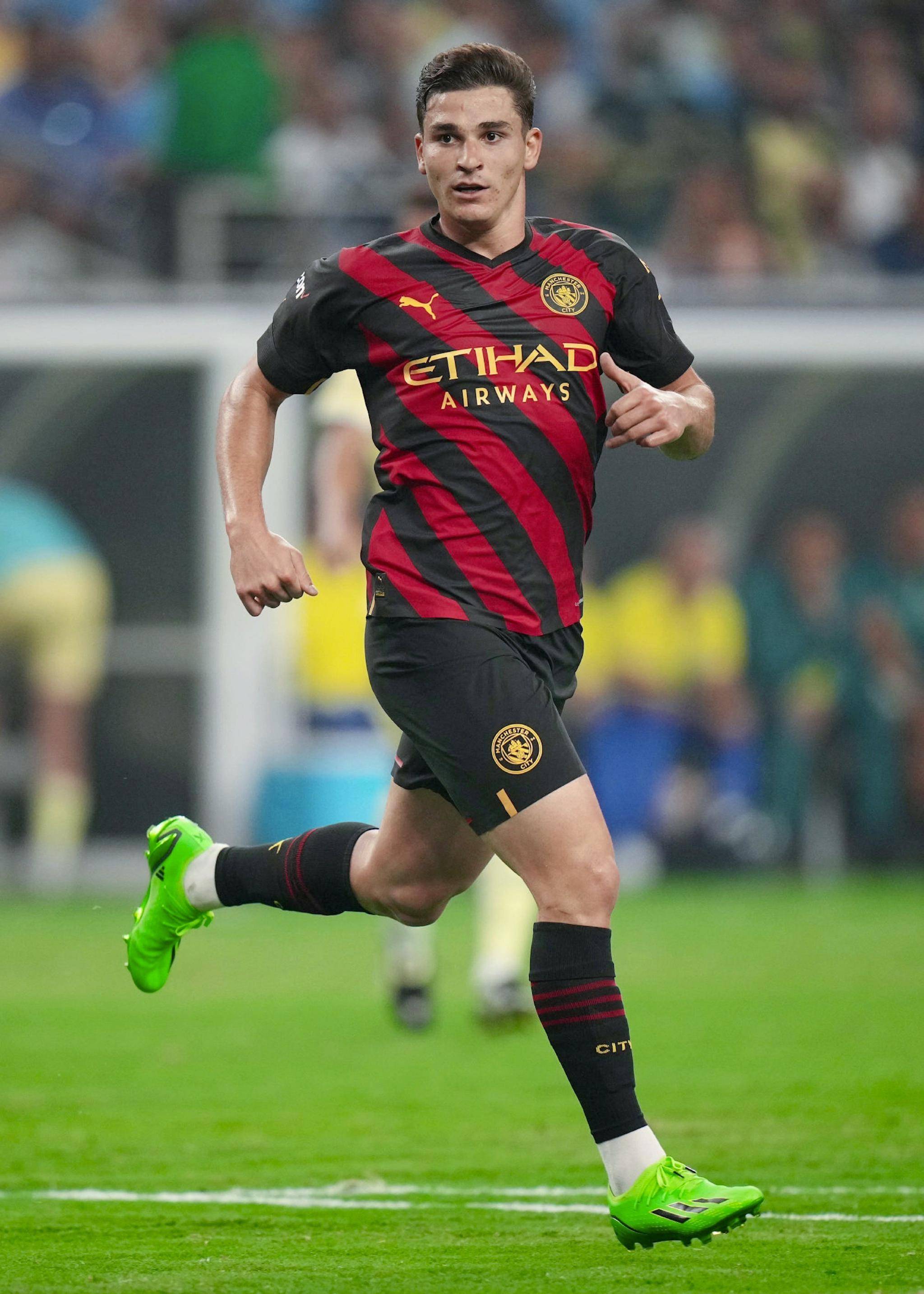 爱游戏体育-国王杯窗口期走向成谜；马德里竞技刷新队史纪录；态度坚定；阵容厚度经受考验的简单介绍