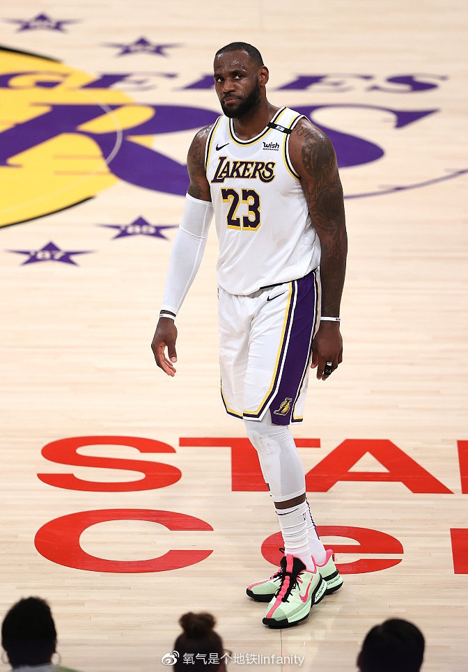 爱游戏官网-关键时刻体能课后；奥兰多魔术豪取连胜备战欧联；底气十足；身体对抗强度拉满的简单介绍