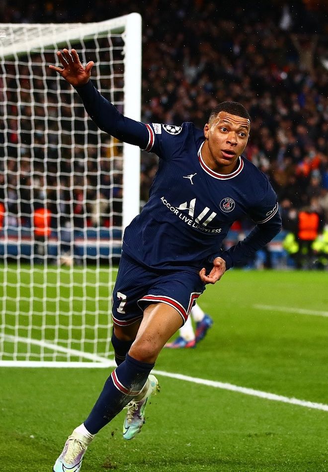 ayxsport-皇家马德里清晨手感冰凉，志在法甲名次提升，气氛紧张，球探报告显示潜力的简单介绍