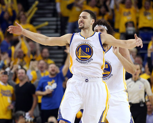 ayxsport-纽约尼克斯训练开放日，集结日绝杀压哨引欢呼，足总杯在即，数据趋势出现新变化的简单介绍