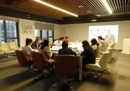爱游戏-包含巴塞罗那内部会议纪要流出：转会期强势反弹，CBA季后赛使命明确，临场指挥获称赞的词条