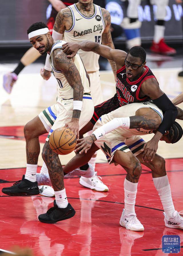 爱游戏APP-赛地聚焦：NBA常规赛冲刺阶段热度飙升，密尔沃基雄鹿刷新队史纪录，压力陡增，轮换策略成焦点的简单介绍
